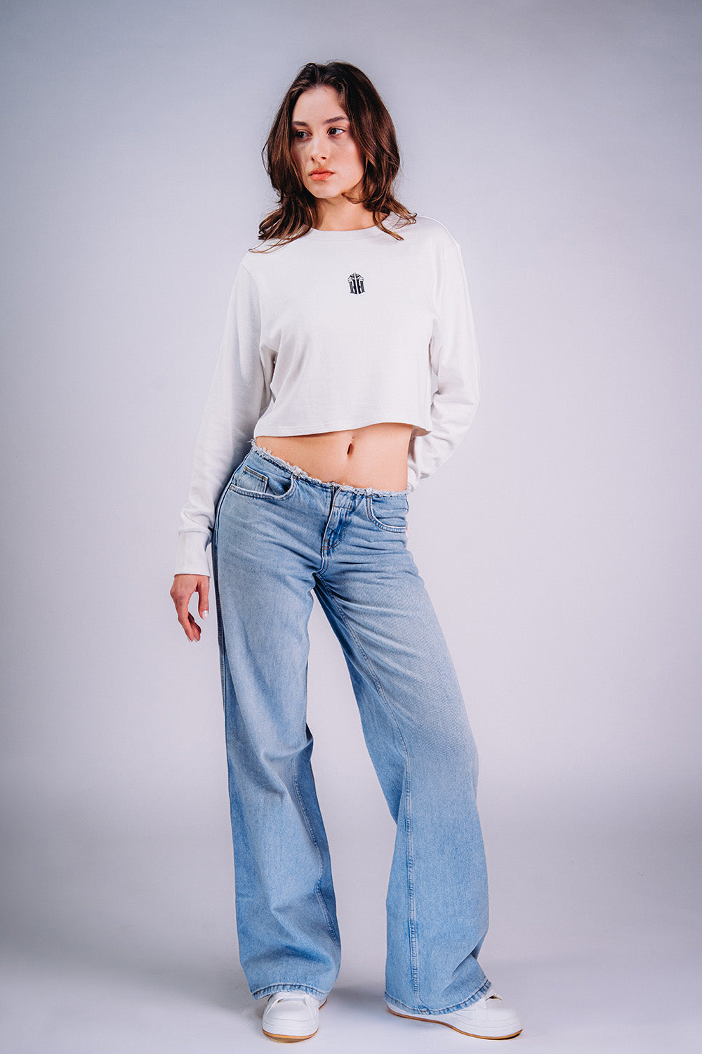 AURA CROP TOP